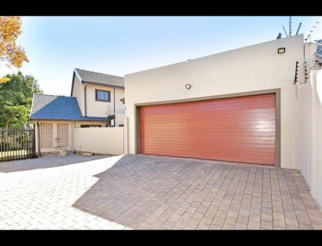 4 BEDROOM HOUSE FOR SALE IN PARKMORE